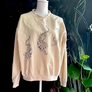 Cream Sweatshirt with Tiger Print